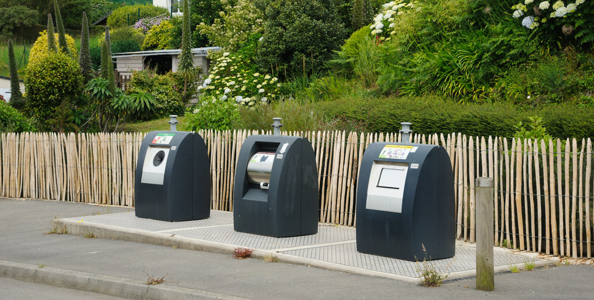 Ou trouver les conteneurs de déchets de Plougasnou